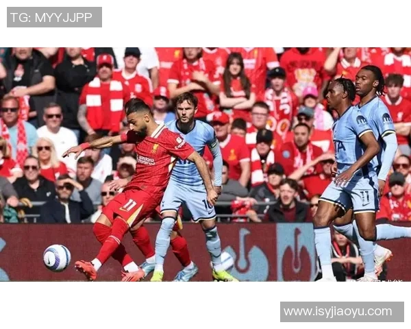 英超球队利物浦赢得关键胜利,力争冠军期待终结30年荒淡等待 英超球队利物浦赢得关键胜利,力争冠军期待终结30年荒淡等待