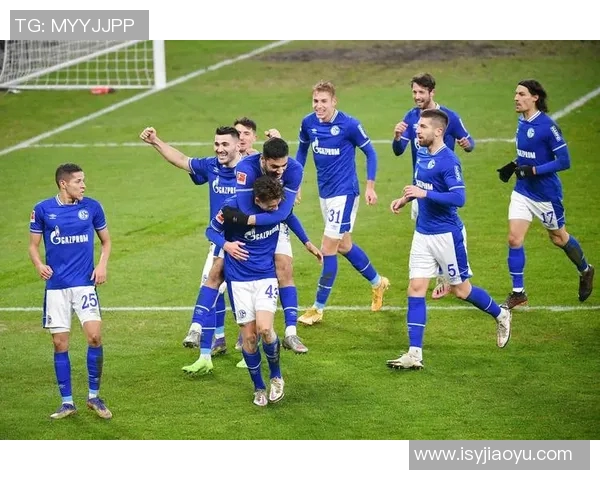 沙尔克04客场连胜，门兴格拉德巴赫惨遭击败——一场改变德甲格局的经典战役