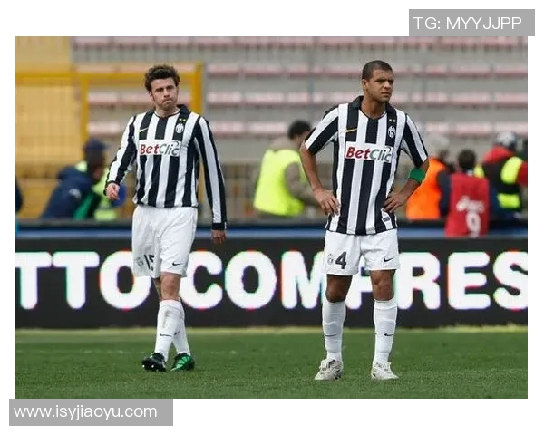 莱切主场迎战阿斯科利争夺意乙联赛关键三分之战